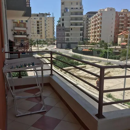 Noah 2 Bedrooms 300 M From Lungomare With Private Parking * Vlorë