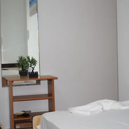 Apartment Noah 2 Bedrooms 300 M From Lungomare With Private Parking *