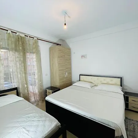 Noah 2 Bedrooms Apartment 300 M From Lungomare With Private Parking Apartament Wlora