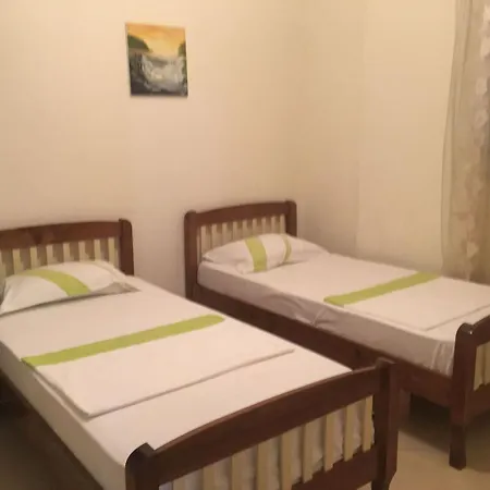 Noah 2 Bedrooms Apartment 300 M From Lungomare With Private Parking *