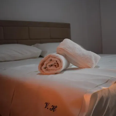 Noah 2 Bedrooms Apartment 300 M From Lungomare With Private Parking Apartment Vlore